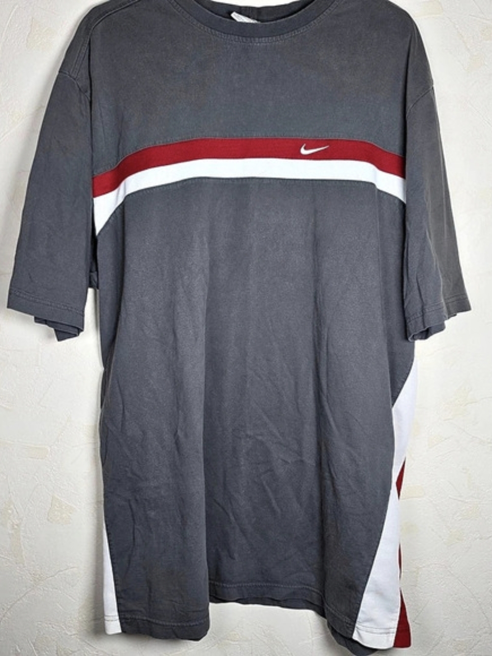 Vtg Y2K 2008 Silver Tag Nike Swoosh Colorblock Grey Red & White Mens T-Shirt 2XL